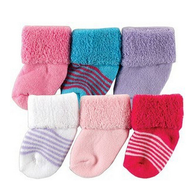 Luvable Friends Baby Girl Socks Set, Light Pink White, 0-6 Months